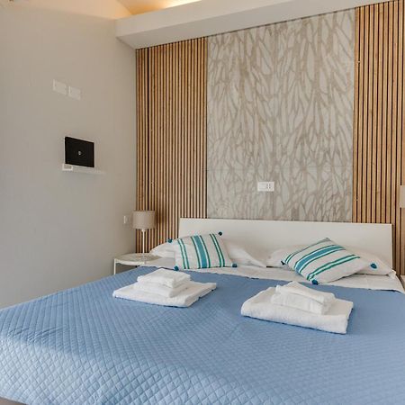 B&B Villa Madana Rimini Extérieur photo